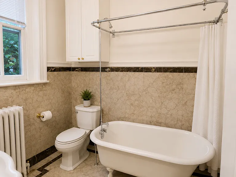 2706 E Grace St #1 — Photo 15