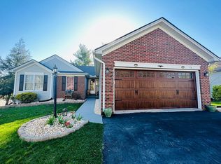 14 Sweet Arrow Dr, Hummelstown, PA 17036