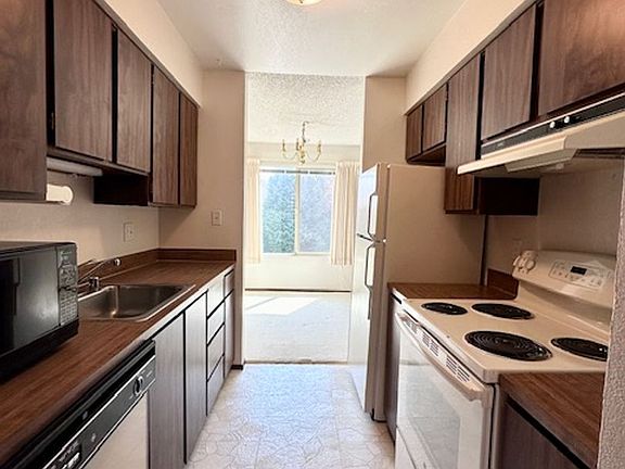 4th image of 12611 NE 145th Pl APT H86
