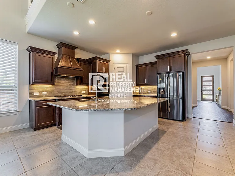 7757 Cooke Dr — Photo 18