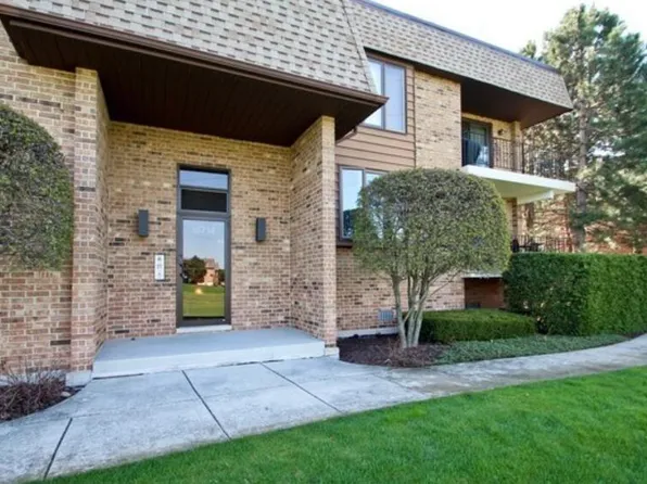 15714 Deerfield Ct Unit 2N, Orland Park, IL 60462