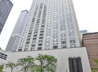777 N Michigan Ave APT 601, Chicago, IL 60611