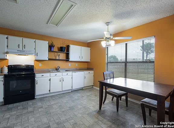 5th image of 11346 Widefield Ln
