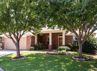 8208 Grayson Way, Watauga, TX 76148