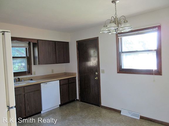 4th image of 517 Margate Dr