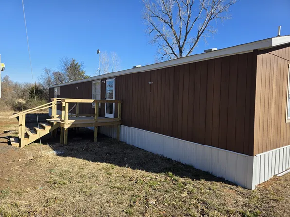 103 Hawk Springs Dr, McLoud, OK 74851