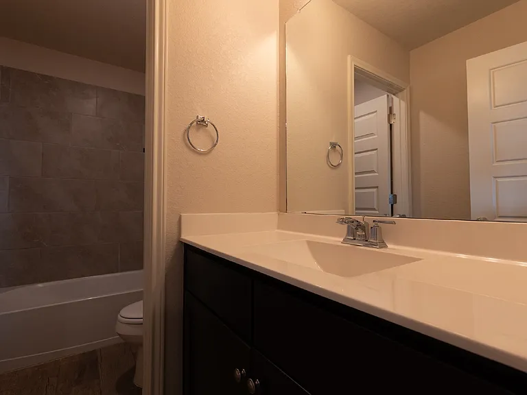 746 Farmers Dell — Photo 32