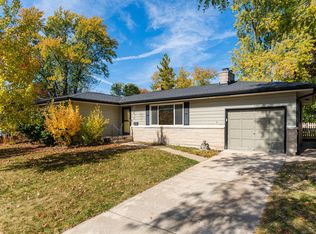 903 Sunnymeade Trl, Dekalb, IL 60115