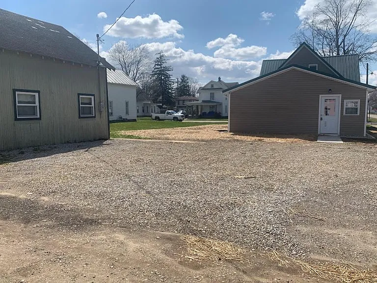 615 W Gambier St — Photo 8