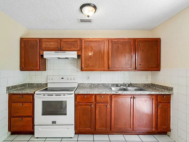 4861 Gulfstream Rd — Photo 7