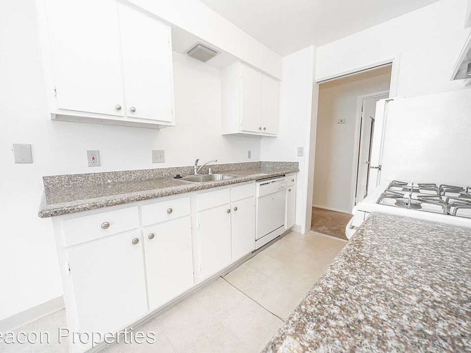 1st image of 1449 E 33rd St #3