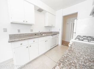 1449 E 33rd St #3, Oakland, CA 94602
