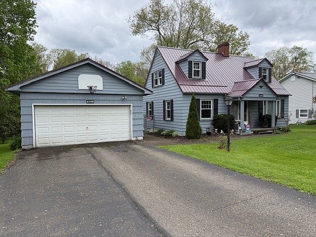 1st image of 11899 Thurston Rd