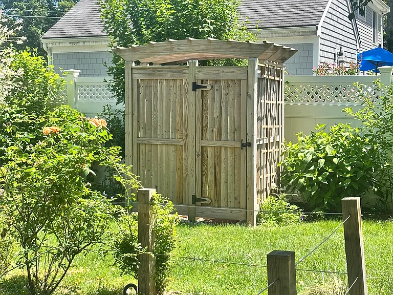53 Sally Ln — Photo 11