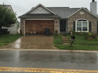 3037 N White River Pkway E Dr, Indianapolis, IN 46208