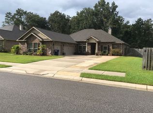 8530 Selby Phillips Dr N, Mobile, AL 36695