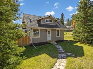 132 Harney St, Custer, SD 57730