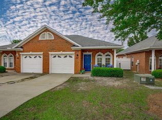 40 Crescent Moon Ct, Lexington, SC 29072