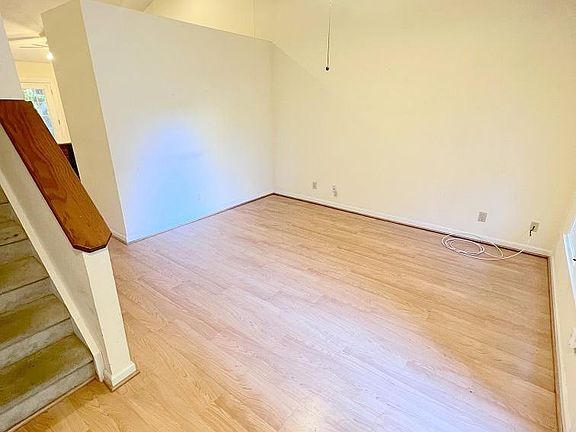 2nd image of 50 Sparger Springs Ln