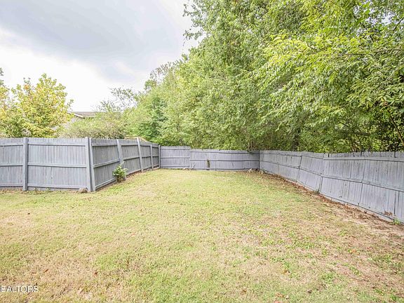 3rd image of 6528 NW Cadbury Dr
