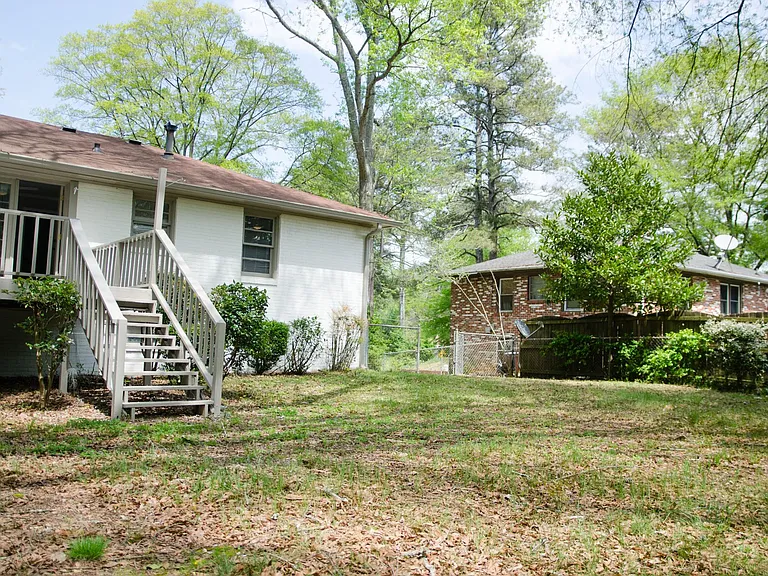 68 Pat Mell Rd SE — Photo 21