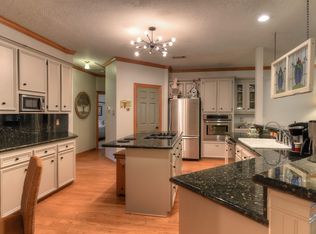 20210 Country Lake Dr, Magnolia, TX 77355