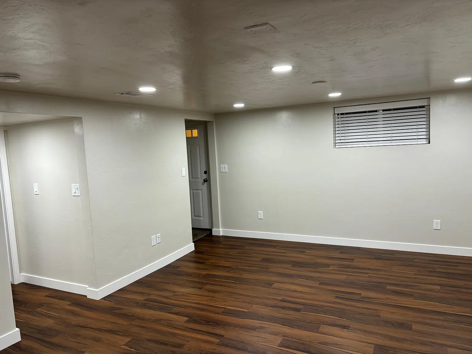 1 bed, 700 sqft, $1,220 — Photo 4