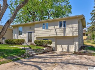 9436 Miami St, Omaha, NE 68134