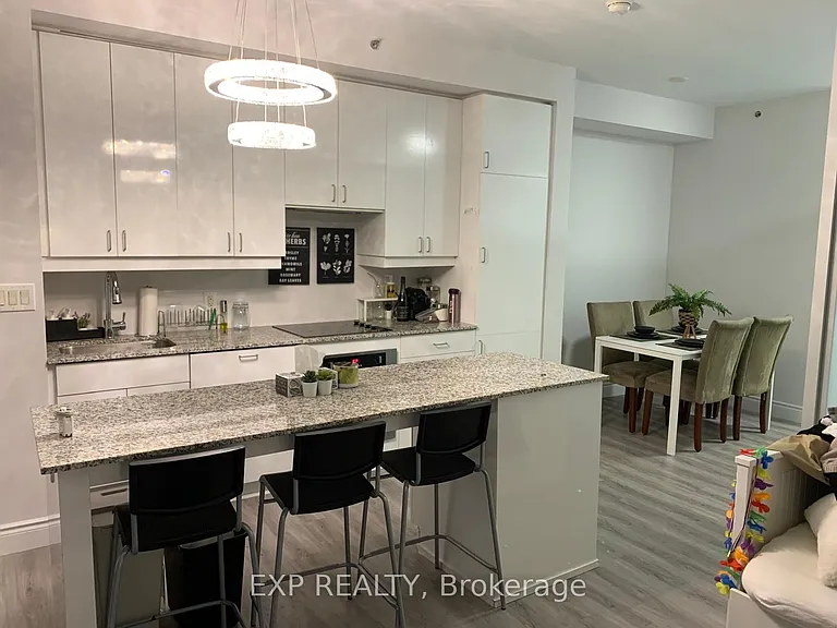 426 University Ave #3710 — Photo 6