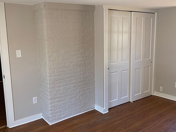 3rd image of 314 Park Row Unit 5