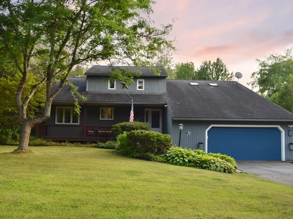 3 Bobolink Circle, Essex, VT 05452