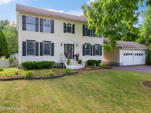 929 Randall Road, Niskayuna, NY 12309