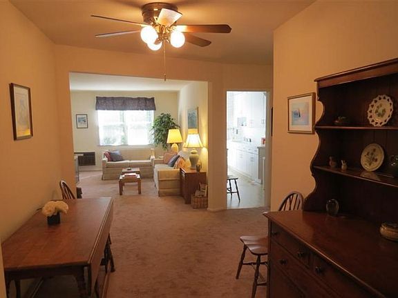 3rd image of 705 Palmer Ct APT 2C