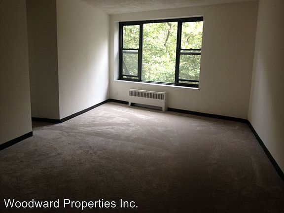 3rd image of 5219 Wynnefield Ave APT 210