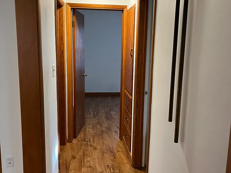 319 Briggs Ave — Photo 9