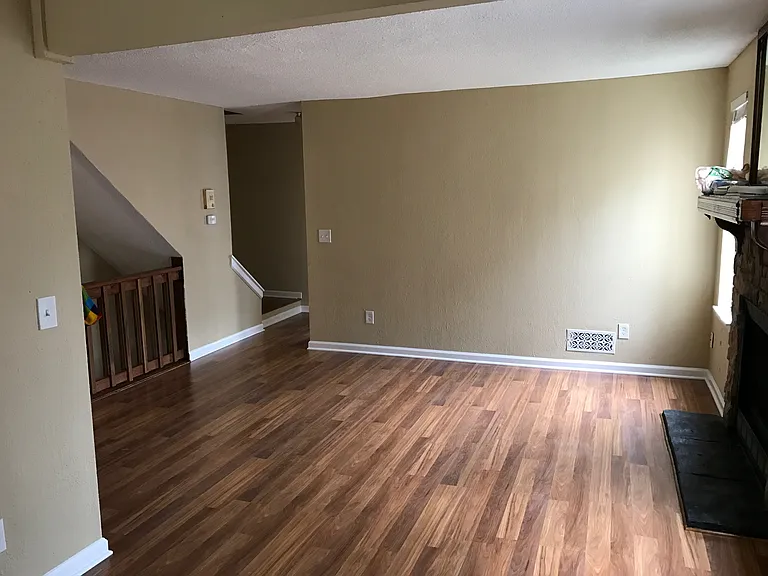 2819 Eaton St — Photo 1