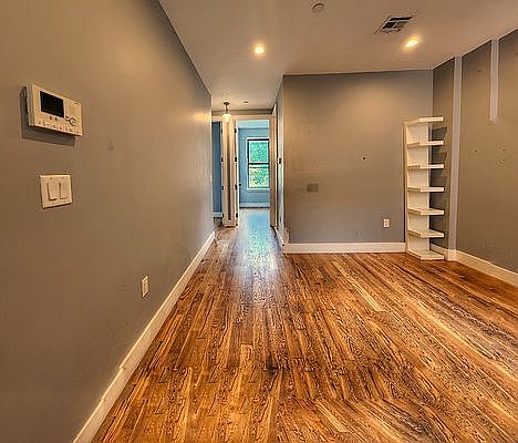 1st image of 611 Woodward Ave #3C