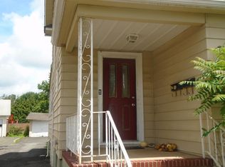 57 E Somerset St #1, Raritan, NJ 08869