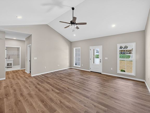 5th image of 6700 Parwood Dr