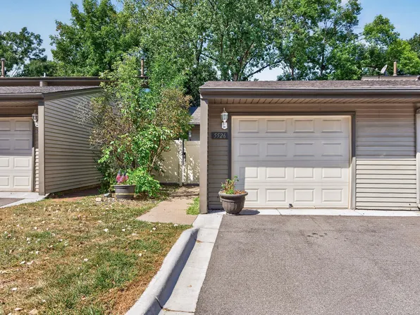 5526 Meister Rd NE, Fridley, MN 55432