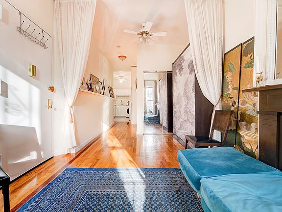 2nd image of 83 Underhill Ave APT 1B