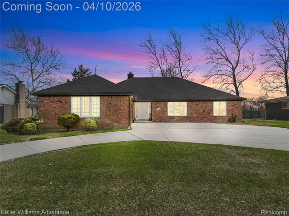 17005 Westland Ave, Southfield, MI 48075