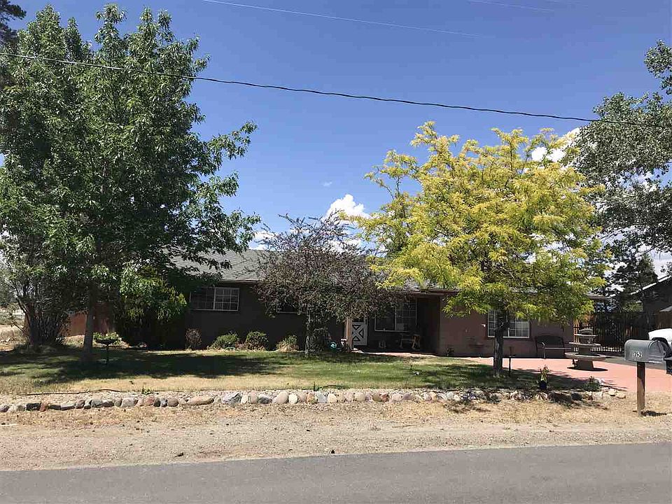 1st image of 1392 Jobs Peak Dr
