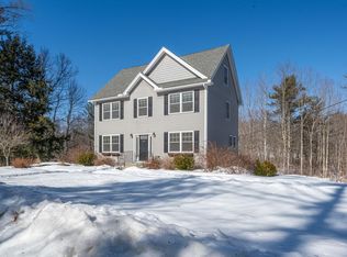 3 West Rd, Merrimack, NH 03054