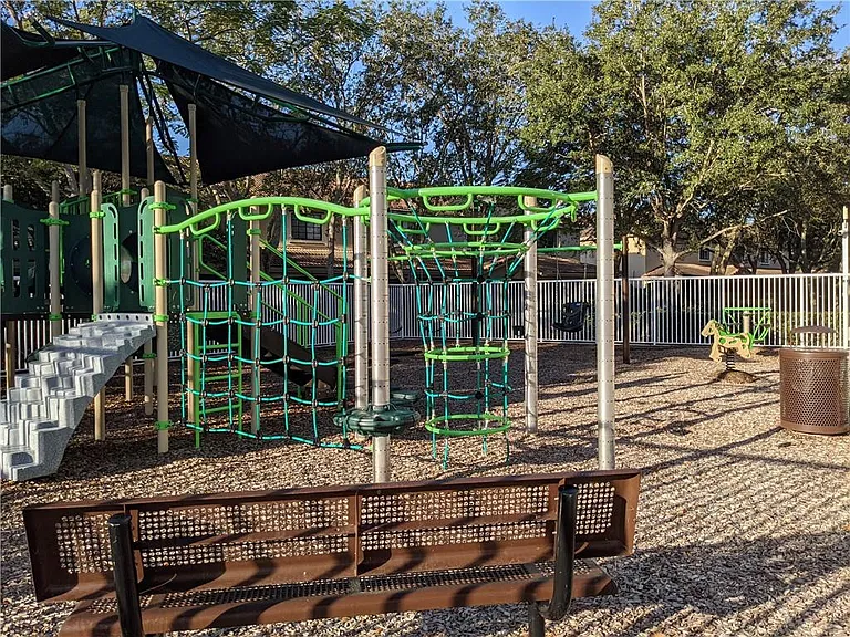 3890 Tree Top Dr — Photo 26