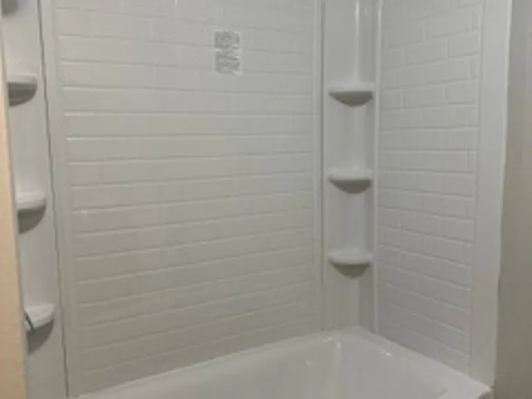 48 Williams St — Photo 10