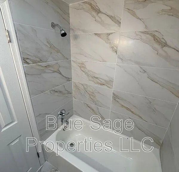 117 Ervin Ave — Photo 21