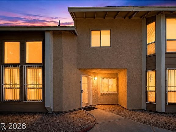 2nd image of 3844 Fitzpatrick Dr