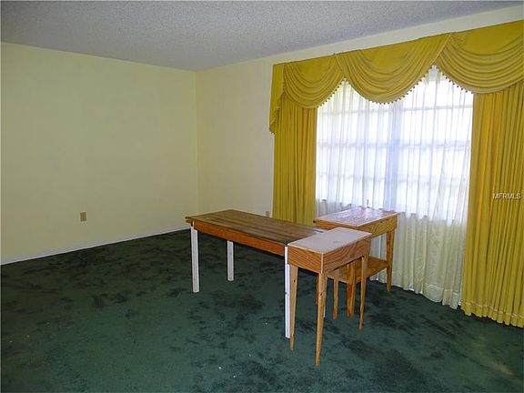 2nd image of 616 Northern Oaks Ave