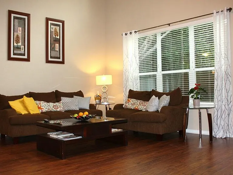 7714 Stephany Taylor Dr — Photo 5